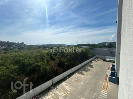 Image 26 - 987884