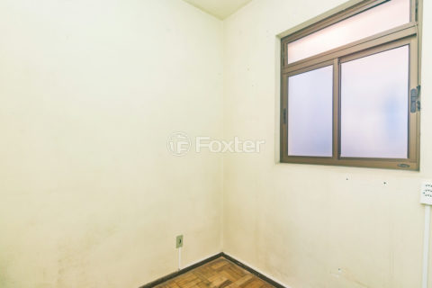 Image 32 - 987897