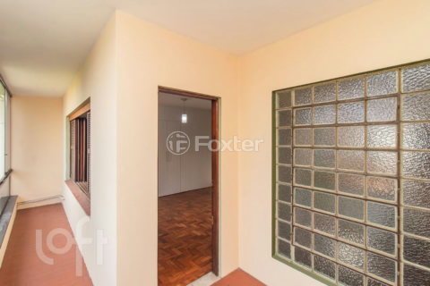 Image 31 - 988508