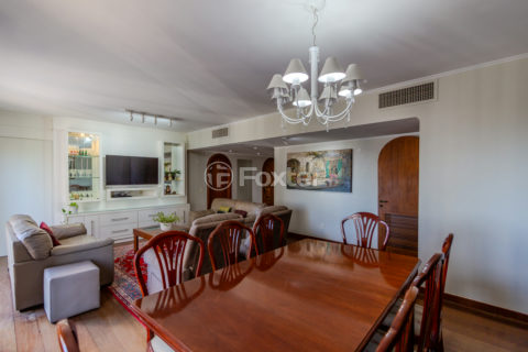 Image 3 - 988550