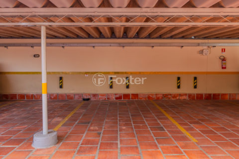 Image 41 - 988550