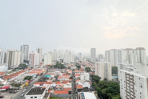 Image 27 - 988977