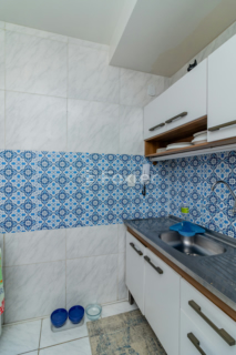 Image 22 - 988986