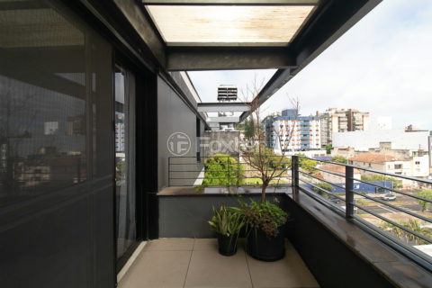 Image 3 - 989460