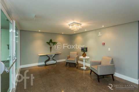 Image 31 - 989833