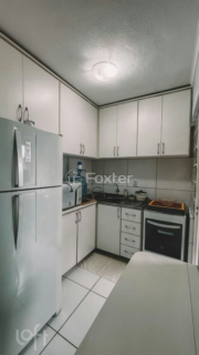 Image 3 - 990085