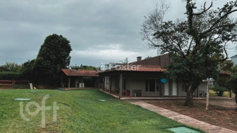 Image 31 - 990085