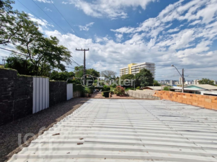 Image 3 - 990476
