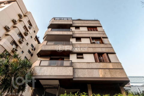 Image 30 - 990480