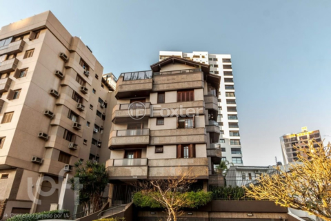 Image 31 - 990480