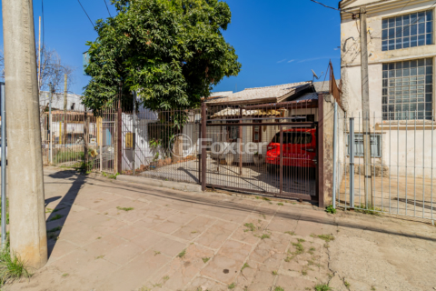 Image 35 - 990498