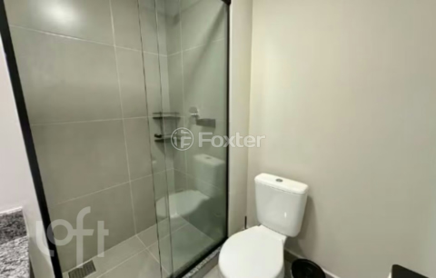 Image 41 - 990580