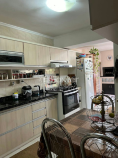 Image 25 - 990734