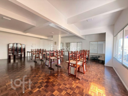 Image 35 - 990795