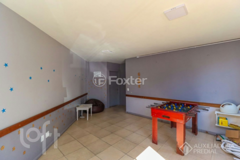 Image 7 - 991037