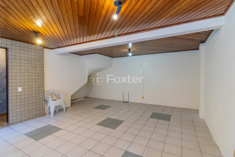 Image 37 - 991472