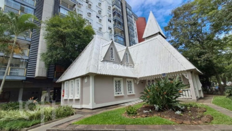 Image 22 - 991492