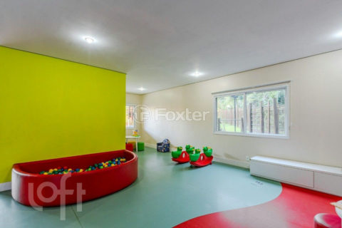 Image 37 - 991669