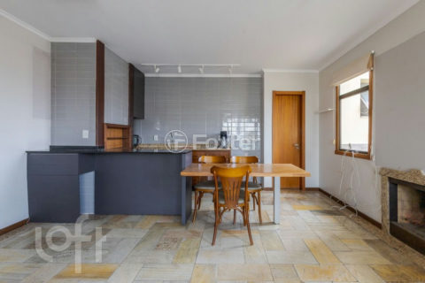 Image 34 - 991837