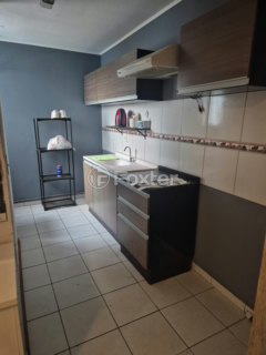 Image 3 - 991846
