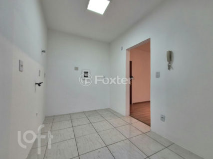 Image 11 - 991855