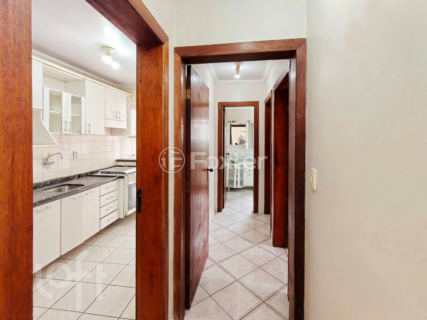 Image 3 - 991939