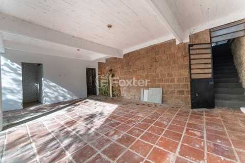 Image 35 - 992061