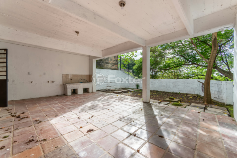 Image 37 - 992061