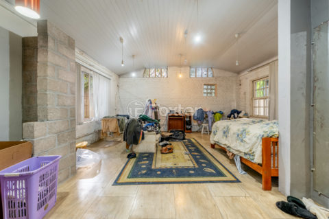 Image 34 - 992116