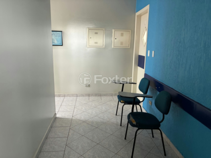 Image 36 - 992141