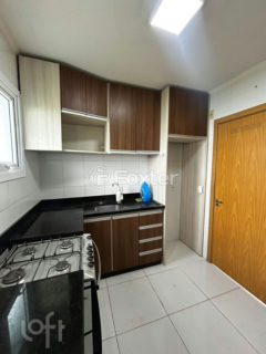 Image 33 - 992265