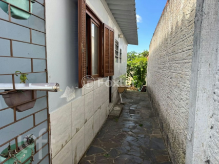 Image 34 - 992299