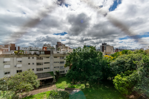Image 20 - 992574