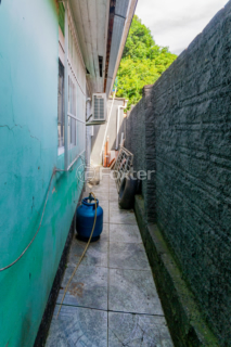 Image 36 - 992601