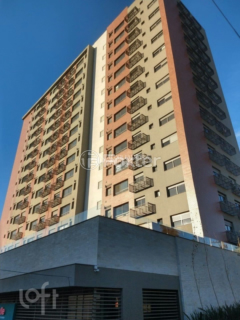 Image 26 - 992690