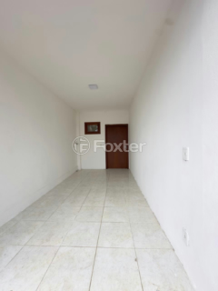 Image 11 - 992714