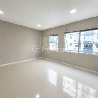 Image 3 - 992910