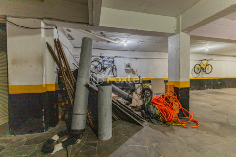 Image 34 - 992938