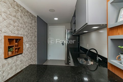 Image 3 - 993270