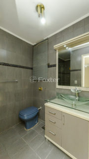 Image 11 - 993286
