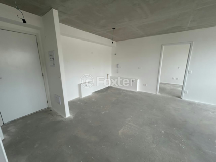 Image 4 - 993320