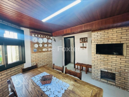 Image 34 - 993419
