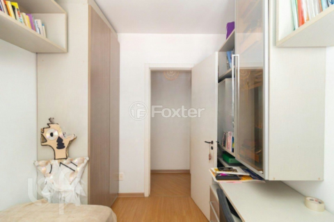 Image 33 - 993525