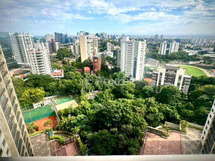 Image 20 - 993578