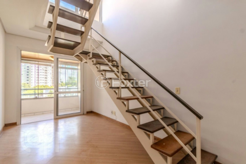 Image 34 - 993695
