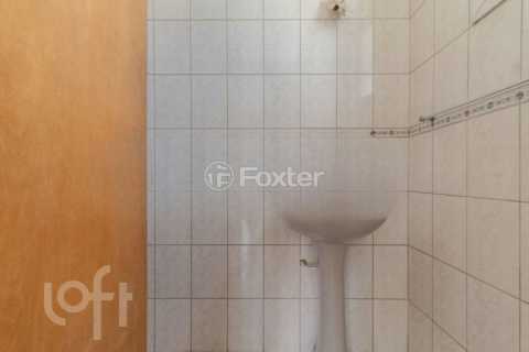 Image 61 - 993695