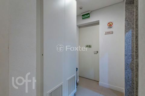 Image 38 - 993699