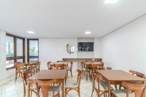 Image 35 - 993773