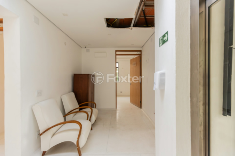 Image 31 - 993784