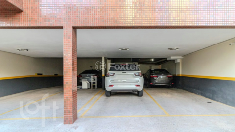 Image 33 - 993980